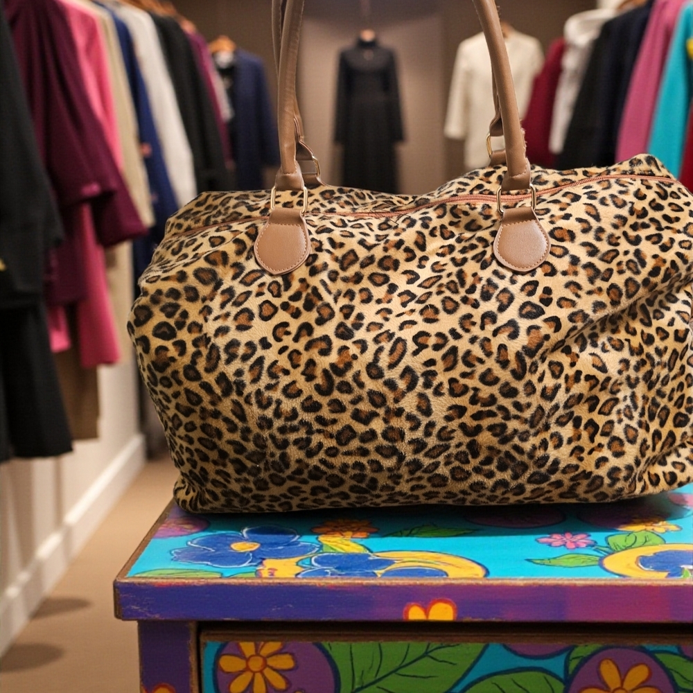 Leopard Print Travel Bag - Picture 3 of 5